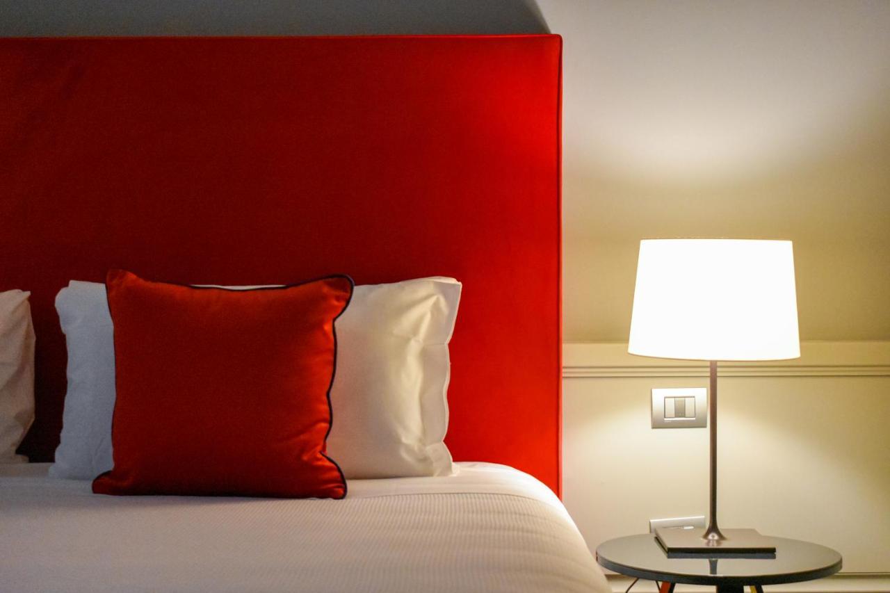 Palazzo Cornalia Hotel Milan Exterior photo A room at the hotel