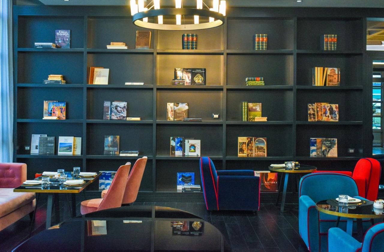 Palazzo Cornalia Hotel Milan Exterior photo The Library at the hotel